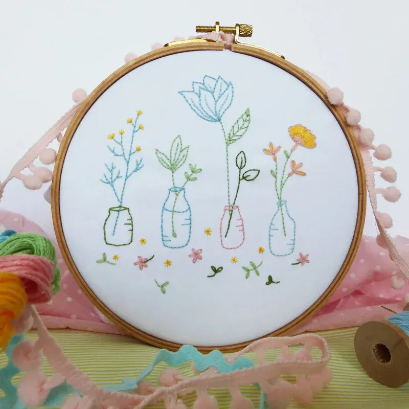 Kit broderie fleurs de printemps, 21 x 21 cm