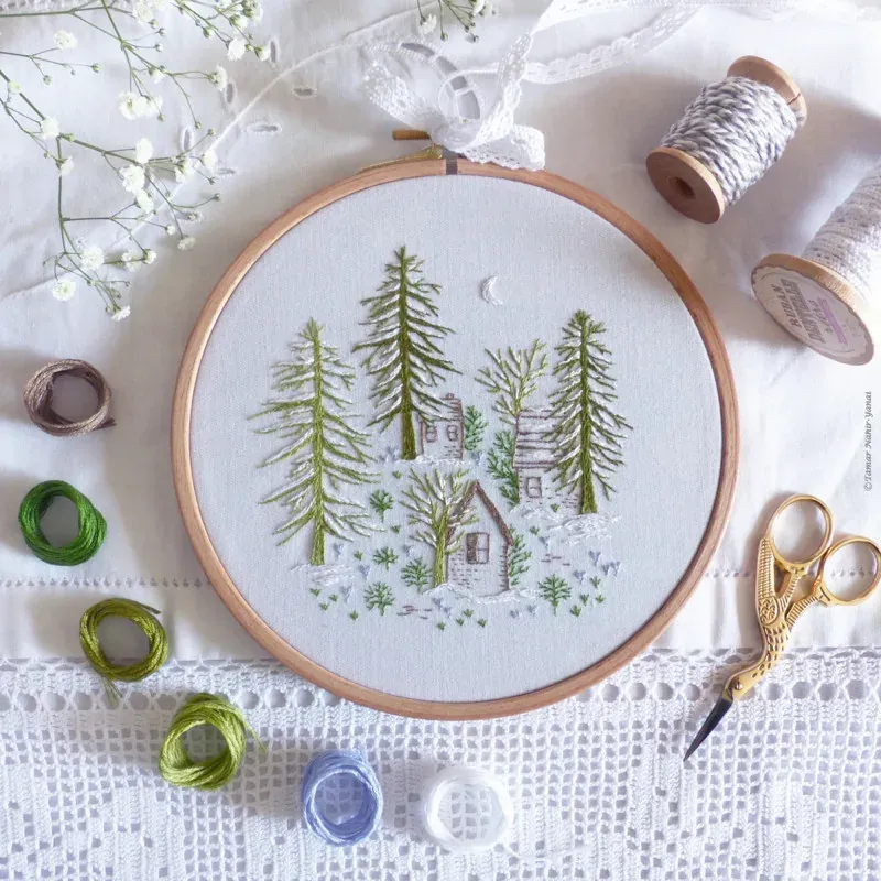 Kit broderie nuit enneigée de Noël, 21 x 21 cm
