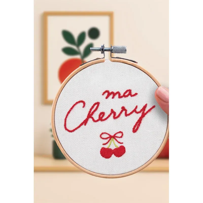 Kit broderie traditionnelle Ma Cherry, débutant