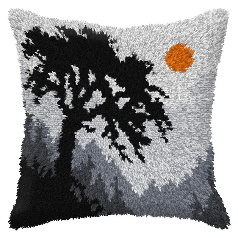 Kit coussin au point noué paysage brumeux, 40 x 40 cm