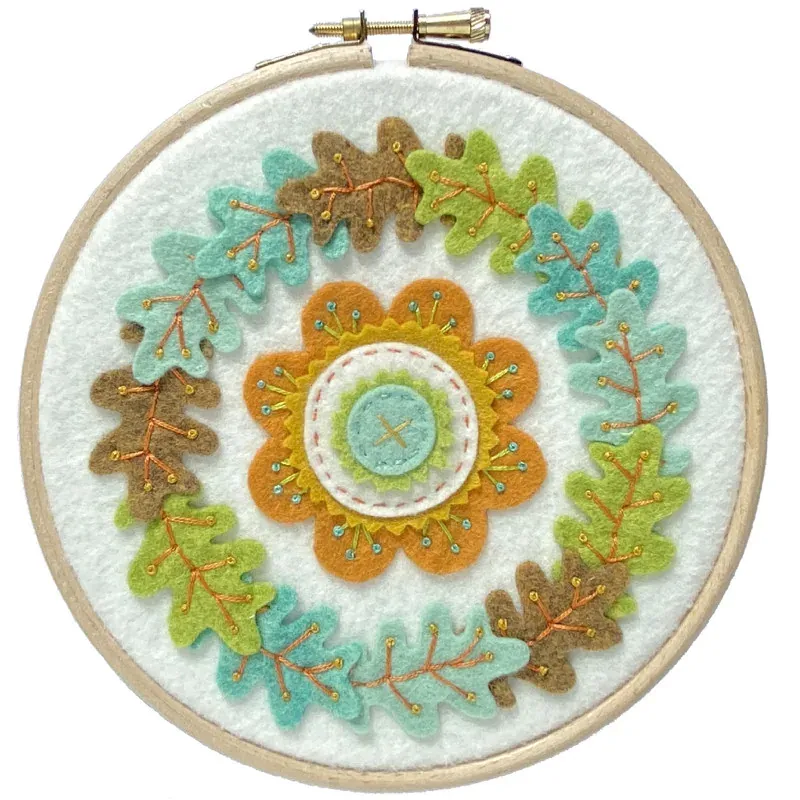 Kit feutrine feuilles et fleurs d’automne avec tambour