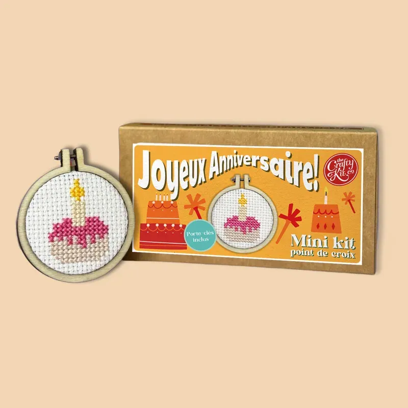 Mini kit point de croix joyeux anniversaire, 5 cm : vue 1
