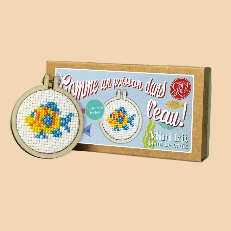 Mini kit point de croix poisson sur tambour 5 cm : vue 1