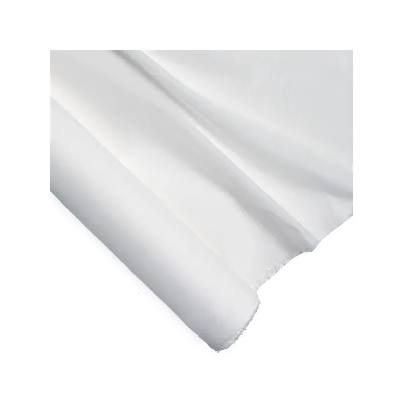 Mousseline blanche en coton pour broderie traditionnelle
